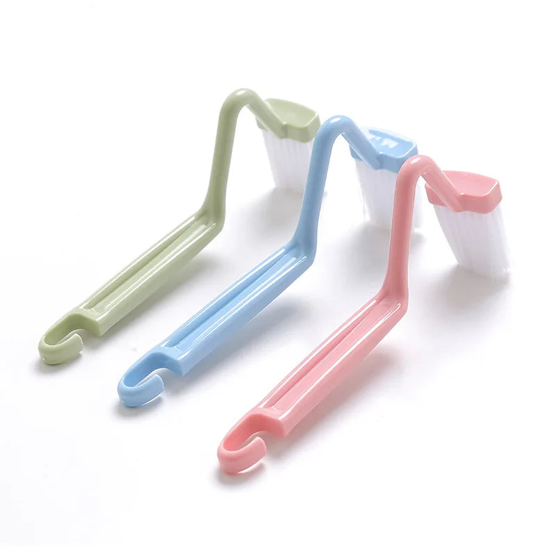 Curved Toilet Brush with Long Handle – Deep Cleaning Design